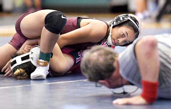 Baldwin’s Ferreira returns with dominant showing as MIL wrestlers hit home stretch